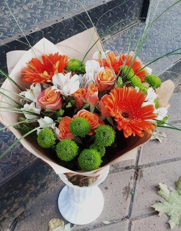 Букет цветов из: Герберы, Хризантемы, Альстромерии и Розы в Зубово