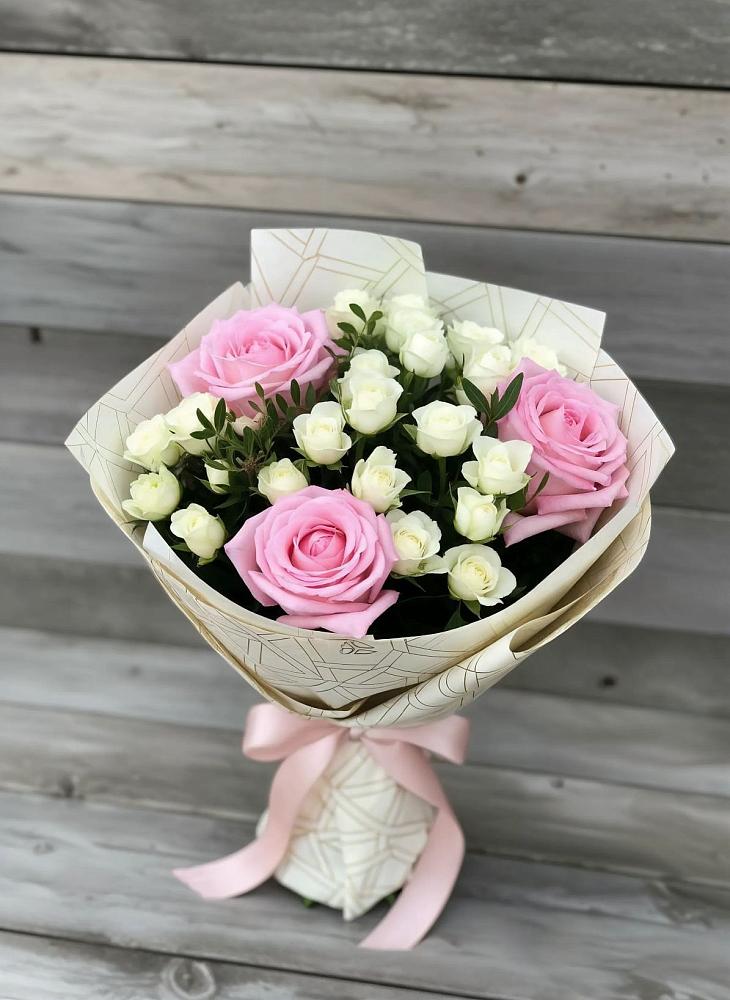 Букет цветов из: Розы в Зубово