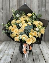 Букет цветов из:  Розы и Лизиантусы в Зубово
