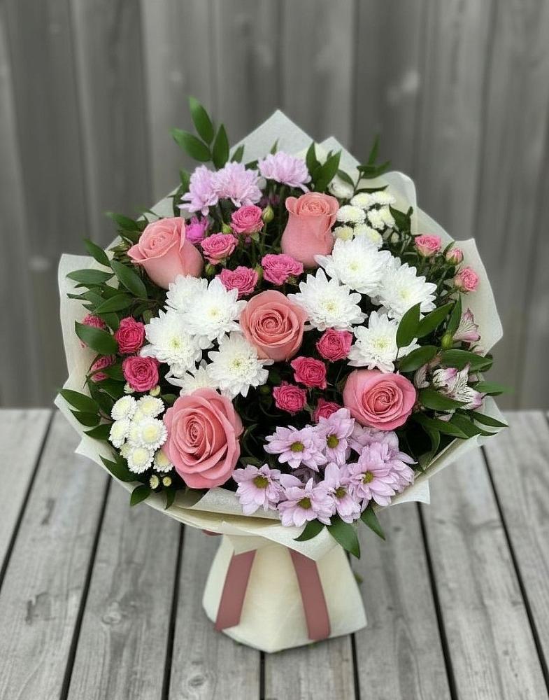 Букет цветов из: Альстромерии, Гвоздики, Розы и Хризантемы в Зубово