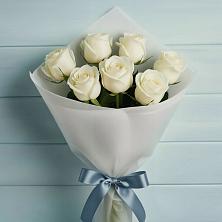 Букет 7 Белых роз Эдлесс Лав в Зубово