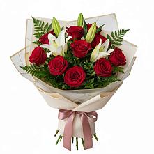 Букет цветов из:  Лилии и Розы в Зубово