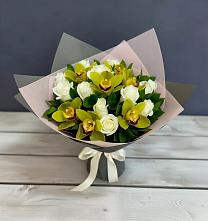 Букет цветов из:  Орхидеи и Розы в Зубово