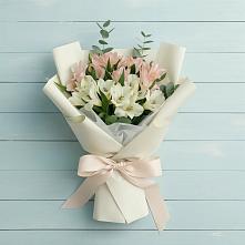 Букет цветов из:  Альстромерии в Зубово