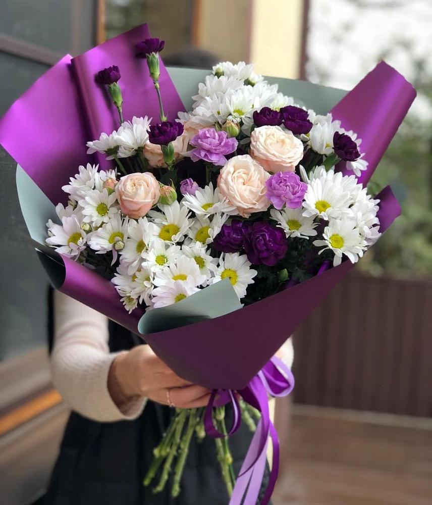 Букет цветов из: Хризантемы, Гвоздики и Розы в Зубово