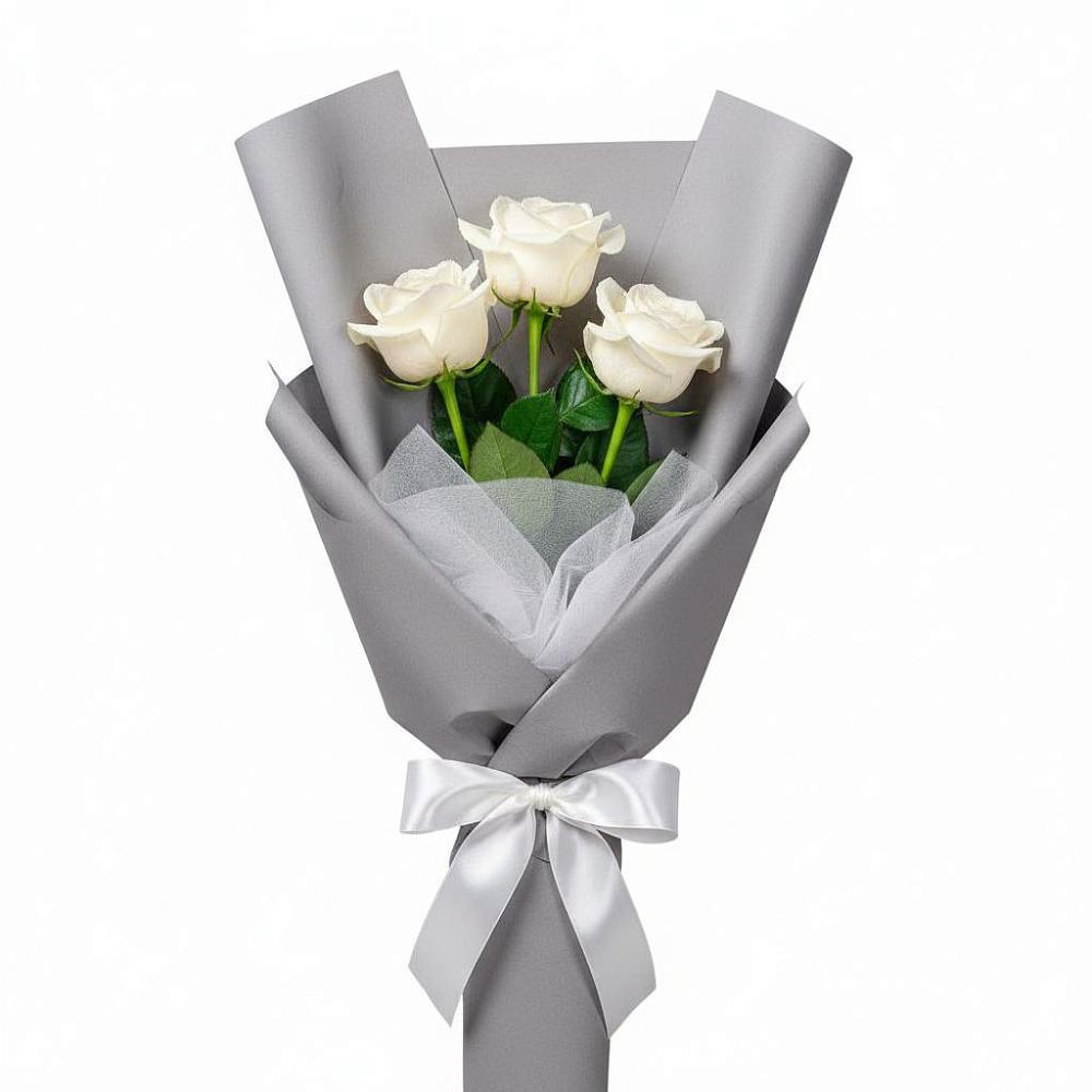 Букет 3 белые розы в Зубово