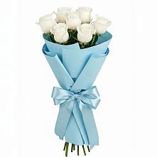 Букет 7 белых роз Проуд в Зубово