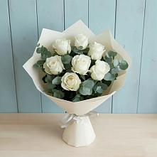 Букет Белые розы в Эвкалипте в Зубово